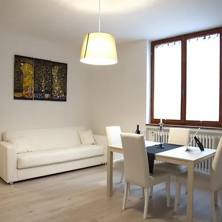 Civica Apartment